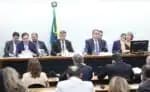 Governo e Congresso discutem mudanças na meta fiscal da LDO