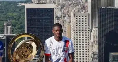 Imagem card com fundo