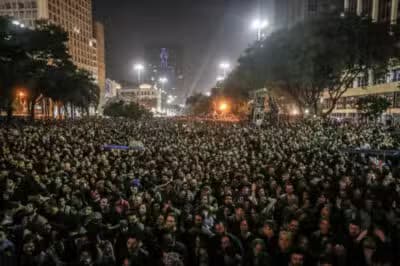 Imagem card com fundo