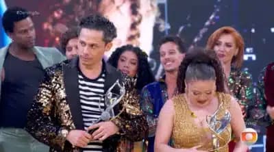 Imagem card com fundo