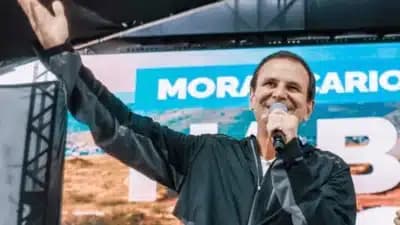 Imagem card com fundo