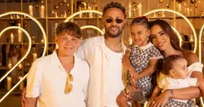 Imagem card com fundo