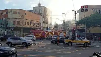 Imagem card com fundo