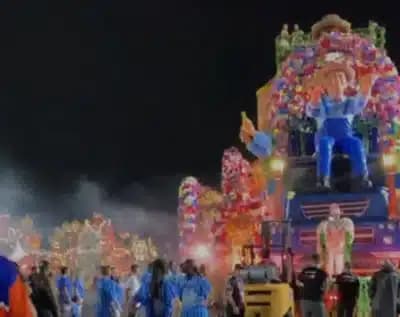 Imagem card com fundo