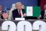Trump mostra acordo de cessar-fogo em Gaza assinado no Egito